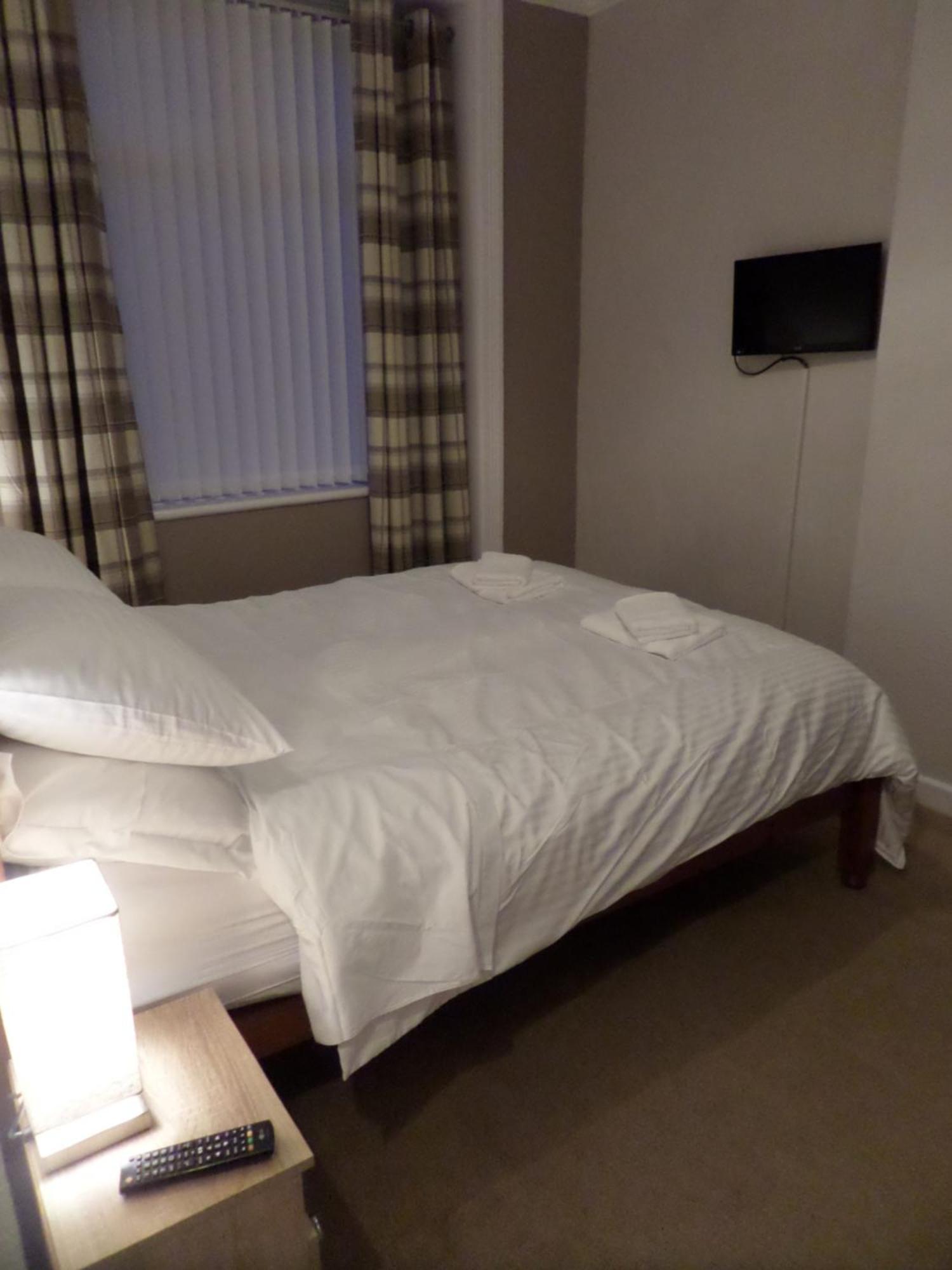 Nathans Guest House Blackpool Exterior photo